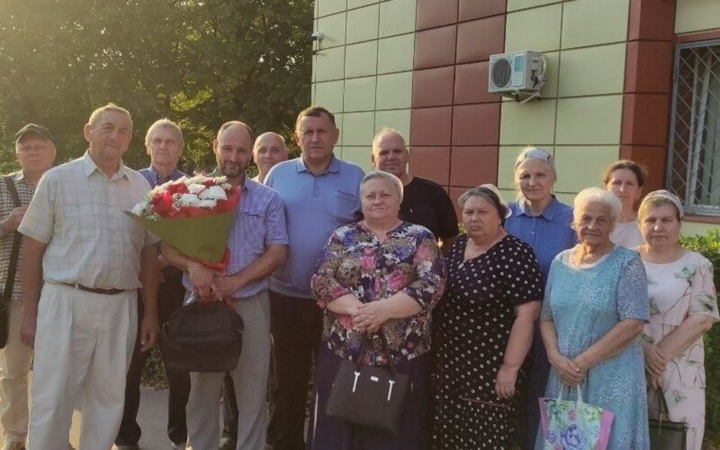 Tribunal em Luhansk proíbe igreja batista pela primeira vez em área ocupada da Ucrânia