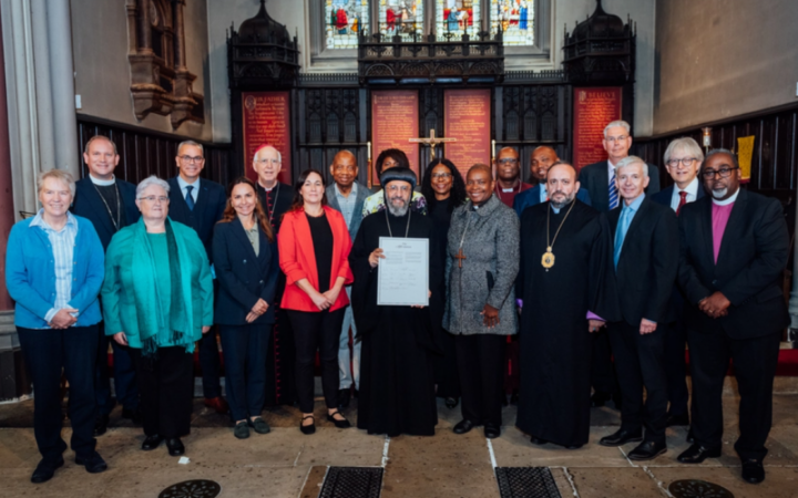 Líderes cristãos britânicos celebram 500 anos do Novo Testamento de Tyndale
