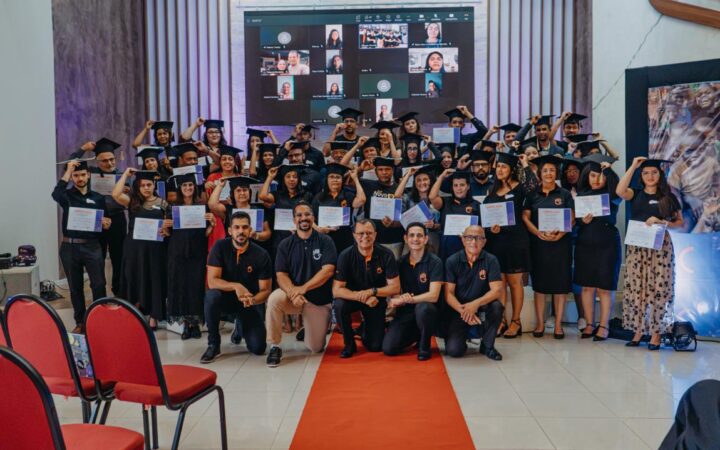 Escola de Missão forma 169 jovens no sudoeste baiano e abre 28 vagas no Peru e no Chile