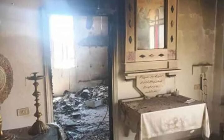 Vila cristã de Al-Suqaylabiyah, na Síria, sofre o segundo ataque em seis meses