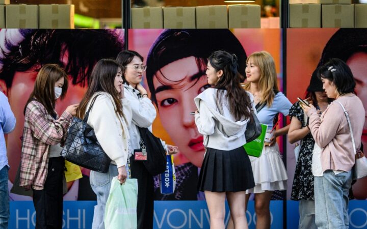Igrejas da Coreia do Sul apostam em grupos pequenos para trazer jovens de volta