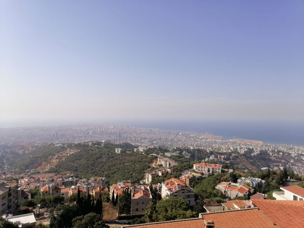Beirute, capital do Líbano, vista de Mansourieh