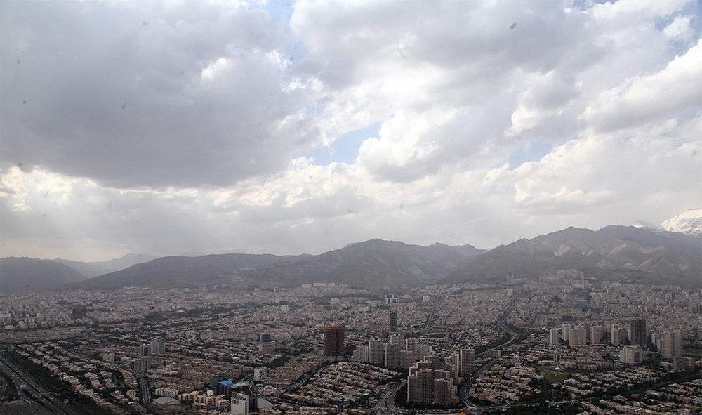 Vista de Teerã, capital do Irã, a partir da Torre Milad